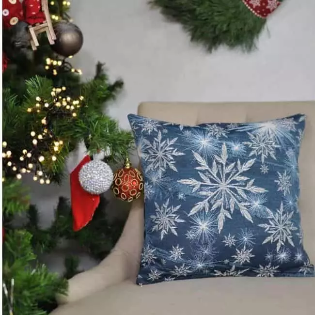 Kalėdinis pagalvėlės užvalkalas Snaigės