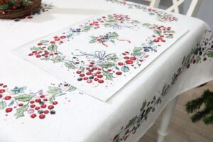 kaledine stalo servetele paslaptingas miškas, kaledinis stalo dekoras, namų dekoras, iskritinis stalo dekoras