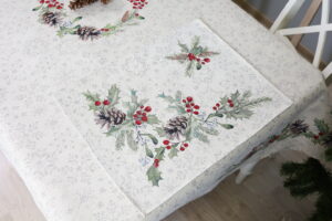 Kalėdinė Stalo servetele Žiemos Asorti, gobelinis stalo takelis, stalo dekoras, kaledinis stalo dekoras, sventinis stalo dekoras