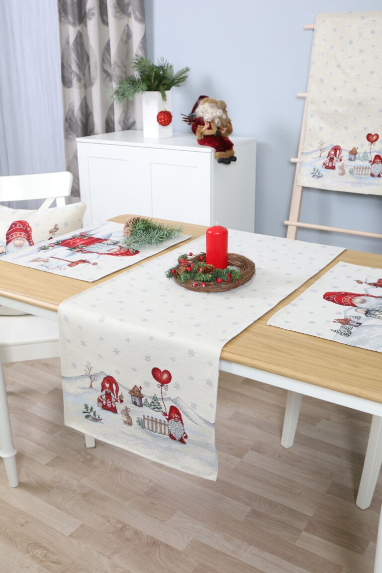 Kalėdinis Stalo takelis Nykštukai, gobelinis stalo takelis, stalo dekoras, kaledinis stalo dekoras, sventinis stalo dekoras