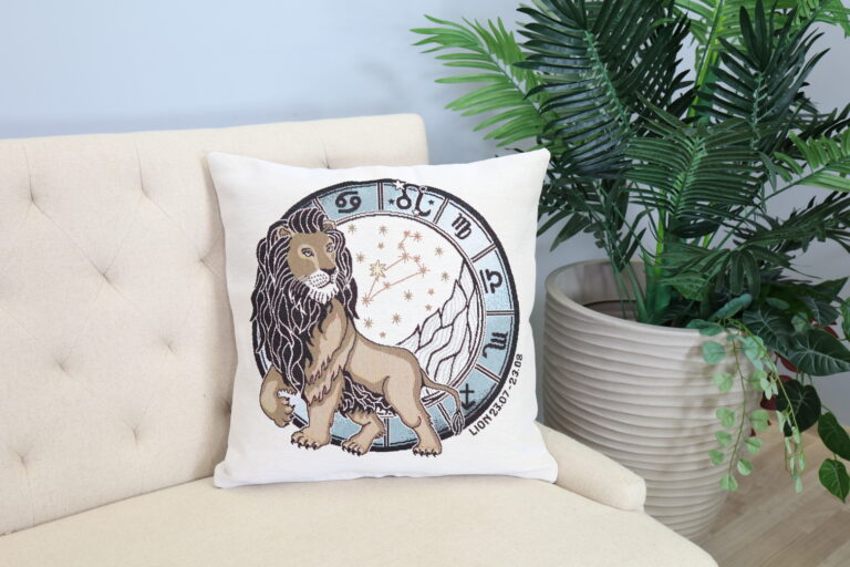 dvipusis pagalves uzvalkalas zodiakas Liutas, zodiac Leo, pillow cover with Leo,