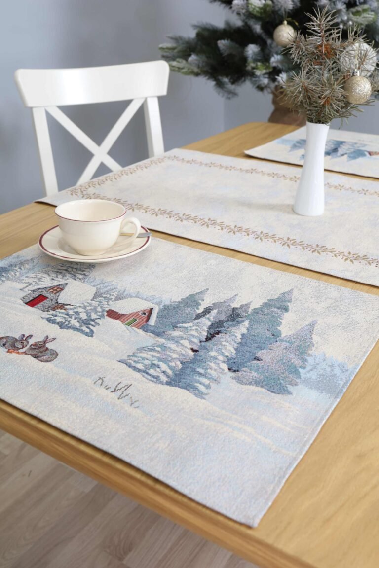 Kalėdinė Stalo servetele Sniego Pasaka, gobeline stalo servetele, stalo dekoras, kaledinis stalo dekoras, sventinis stalo dekoras, Christmas Placemat Snow Fairy Tale, Textile Placemat Christmas table decor, Winter Holiday table decor