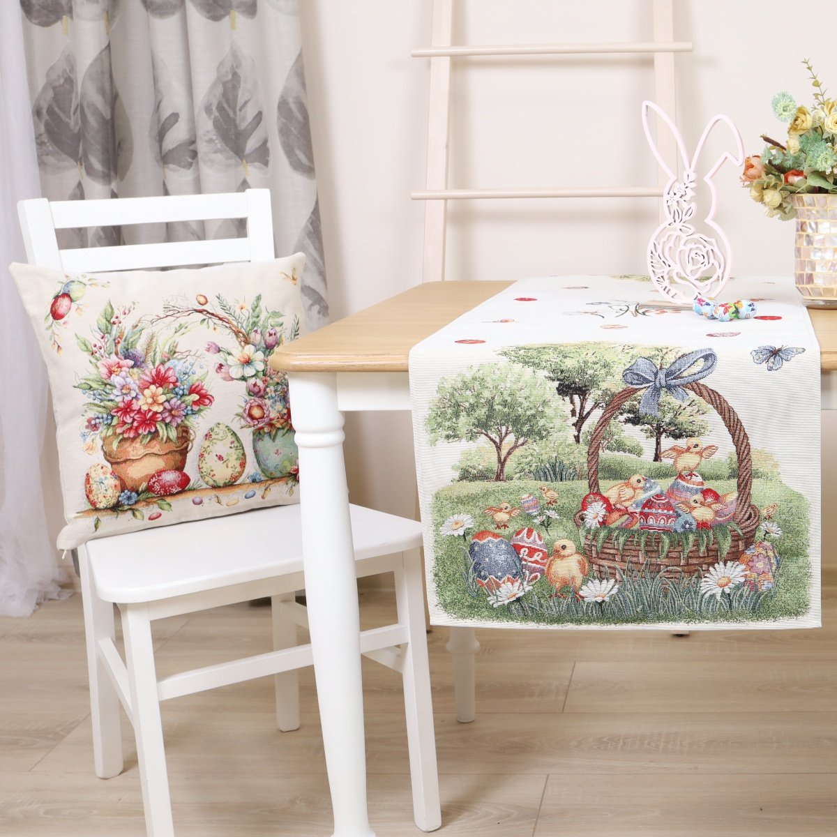 Stalo takelis Velykų belaukiant, Table runner Awaiting Easter, home dining table decor