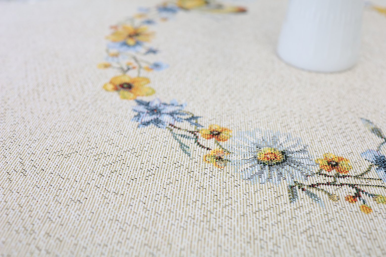 Tablecloth Summer meadow - Image 3