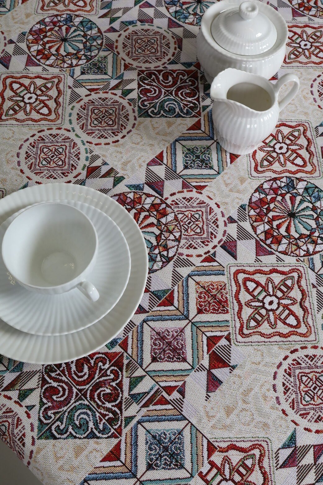 Tablecloth colored Mosaic - Image 3