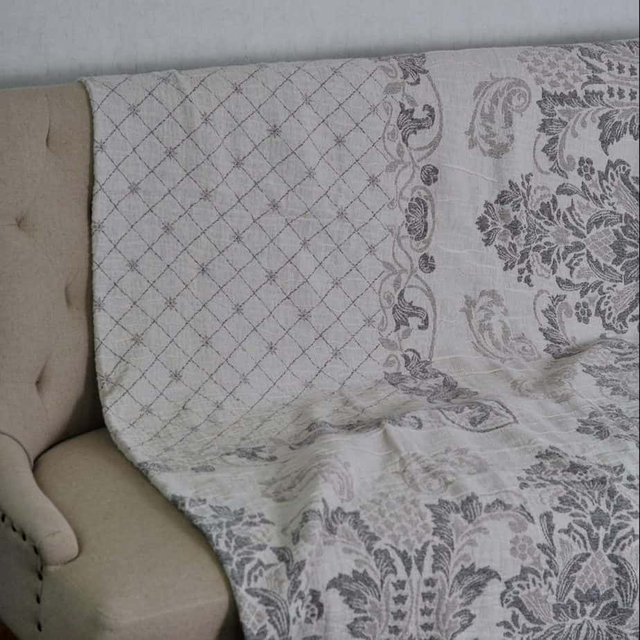 Lilac-Lighthouse Flower Garden - Image 2