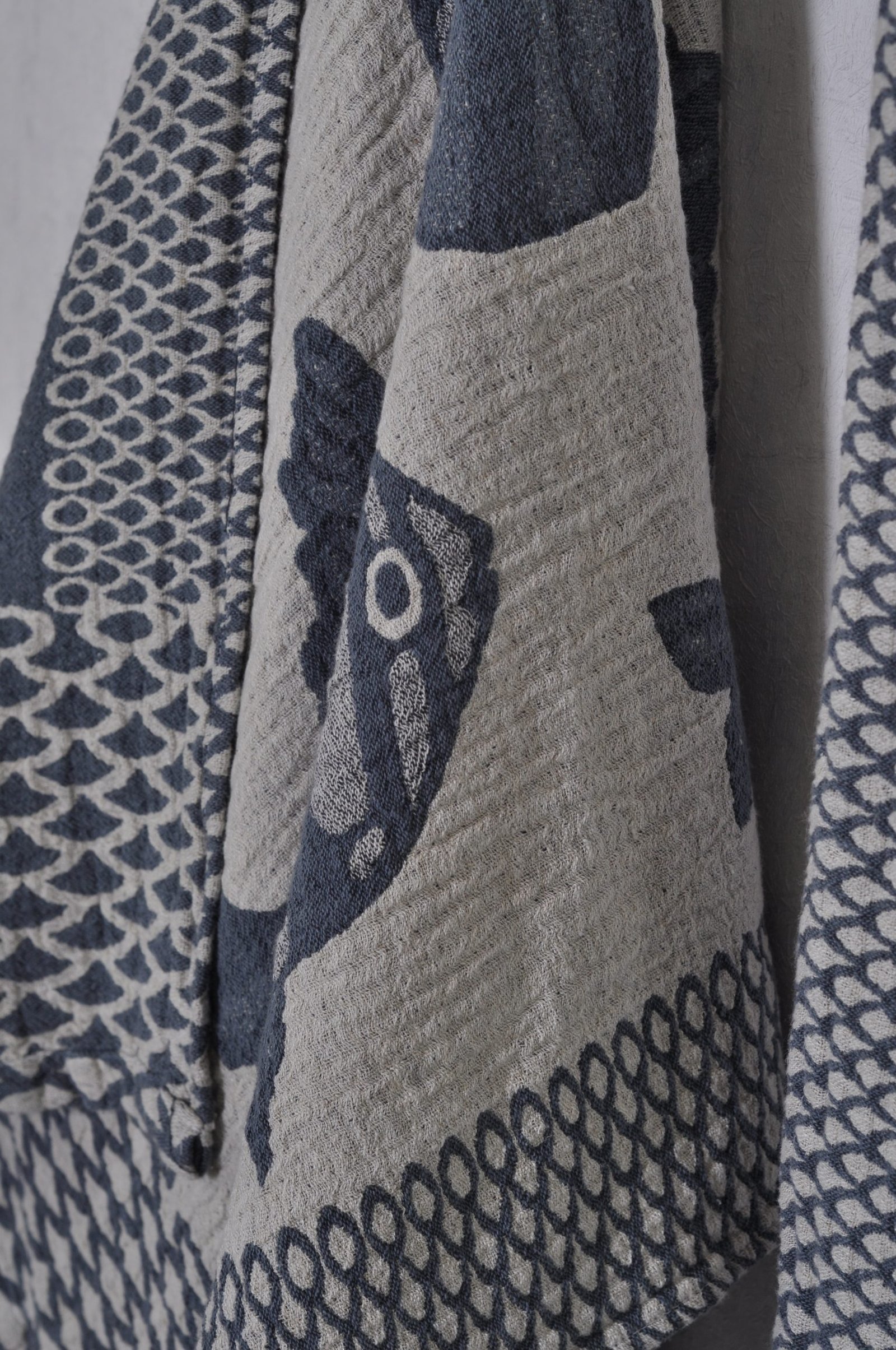 Line towel Light Blue Fish - Image 3