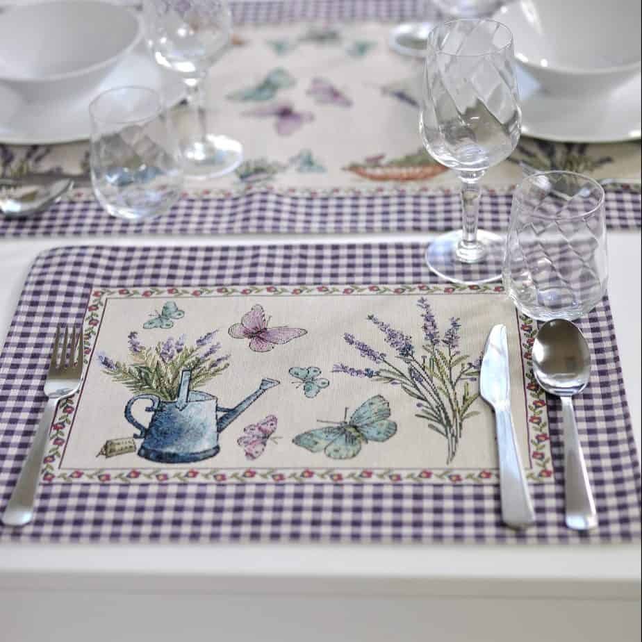 Table placemat Butterflies and lavenders