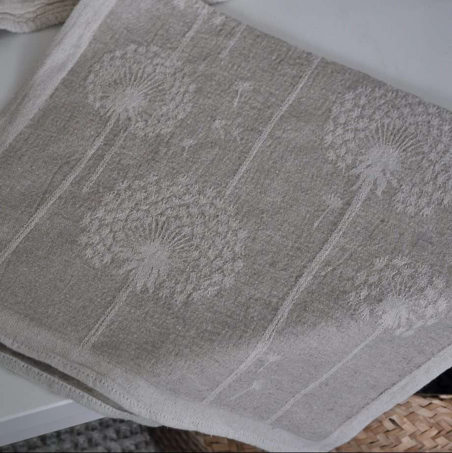 Kitchen linen towel Dandelion fluff