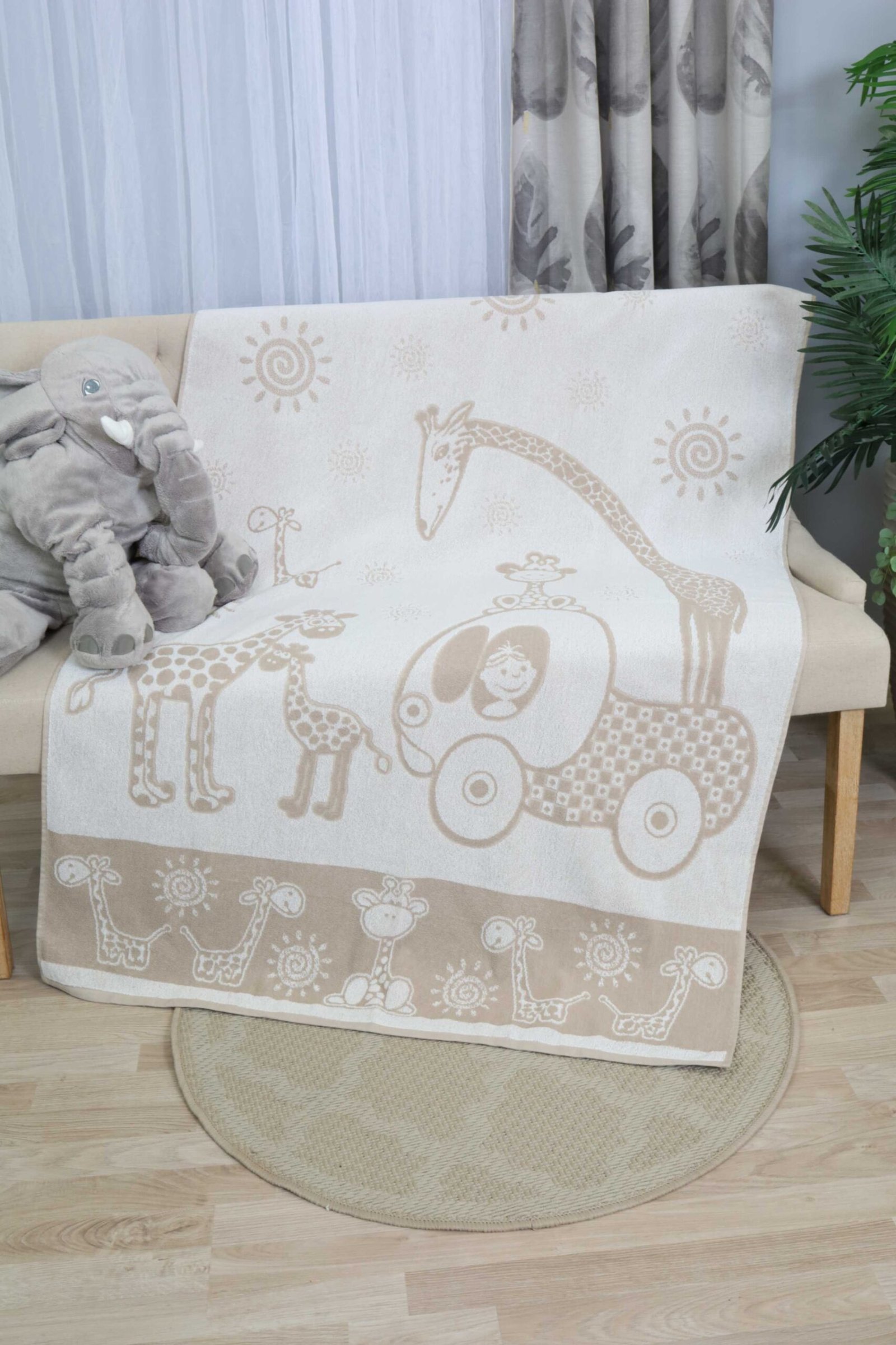 Giraffe children's Latin