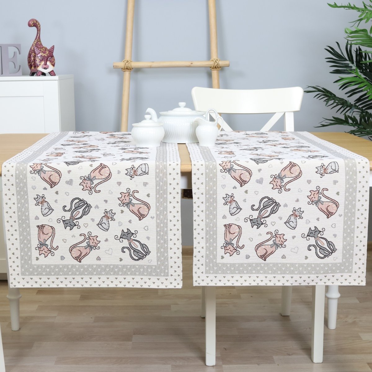 Stalo takelis Katinukai, Table runner Kittens, home dining table decor