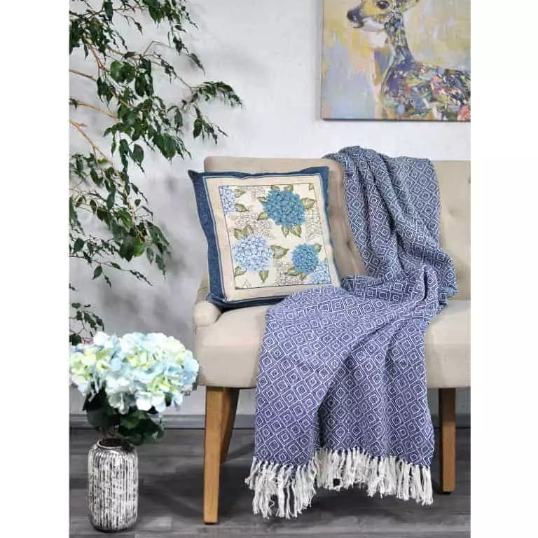 Cushion cover Hydrangea in a frame