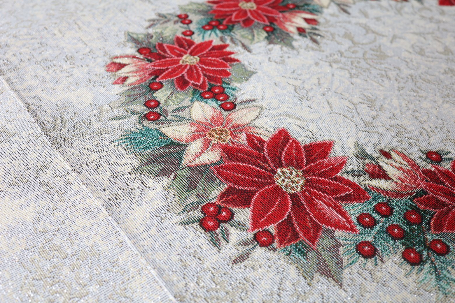 Christmas table napkin Poinsettia Wreath - Image 7