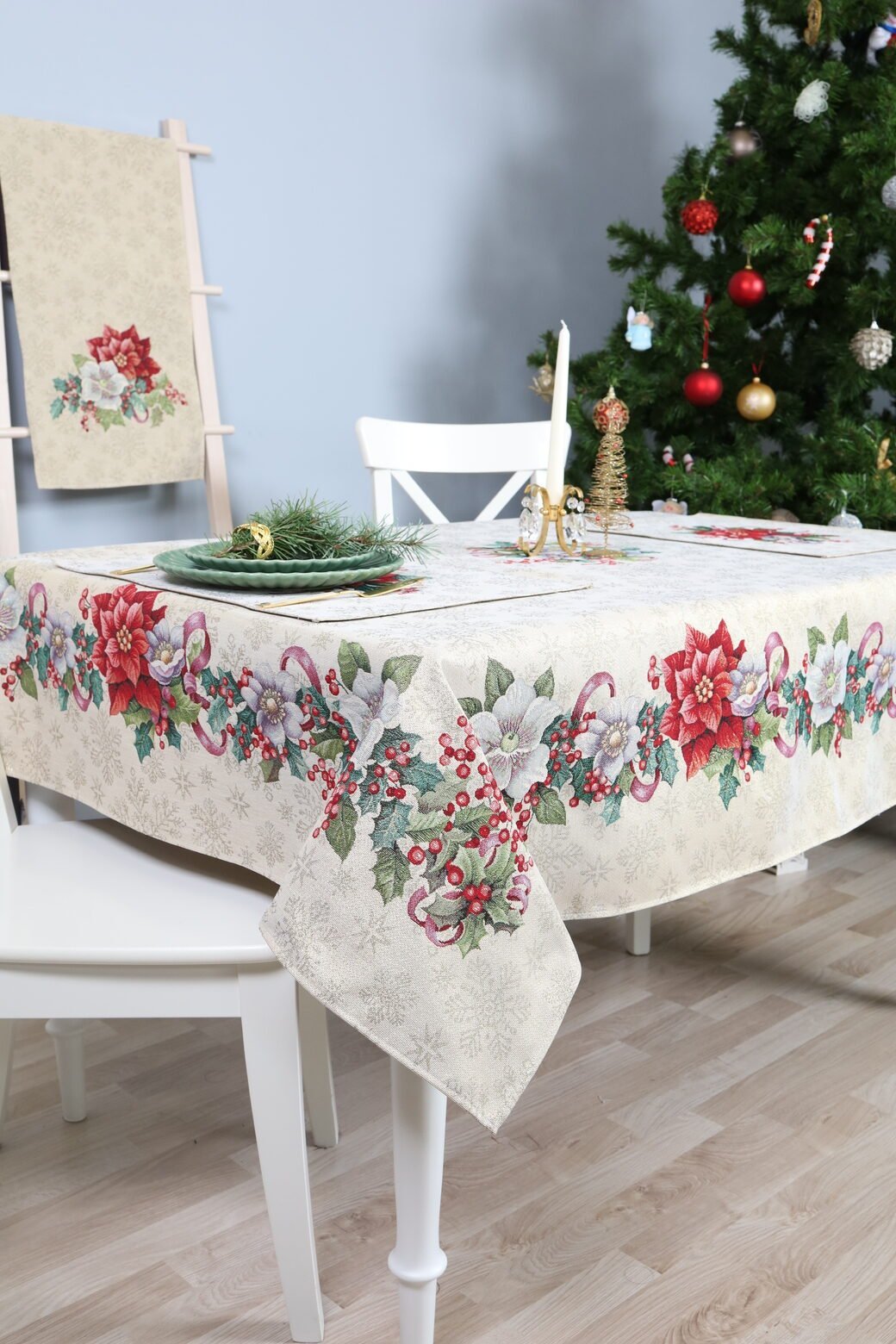 Christmas table Golden Hollydays - Image 5