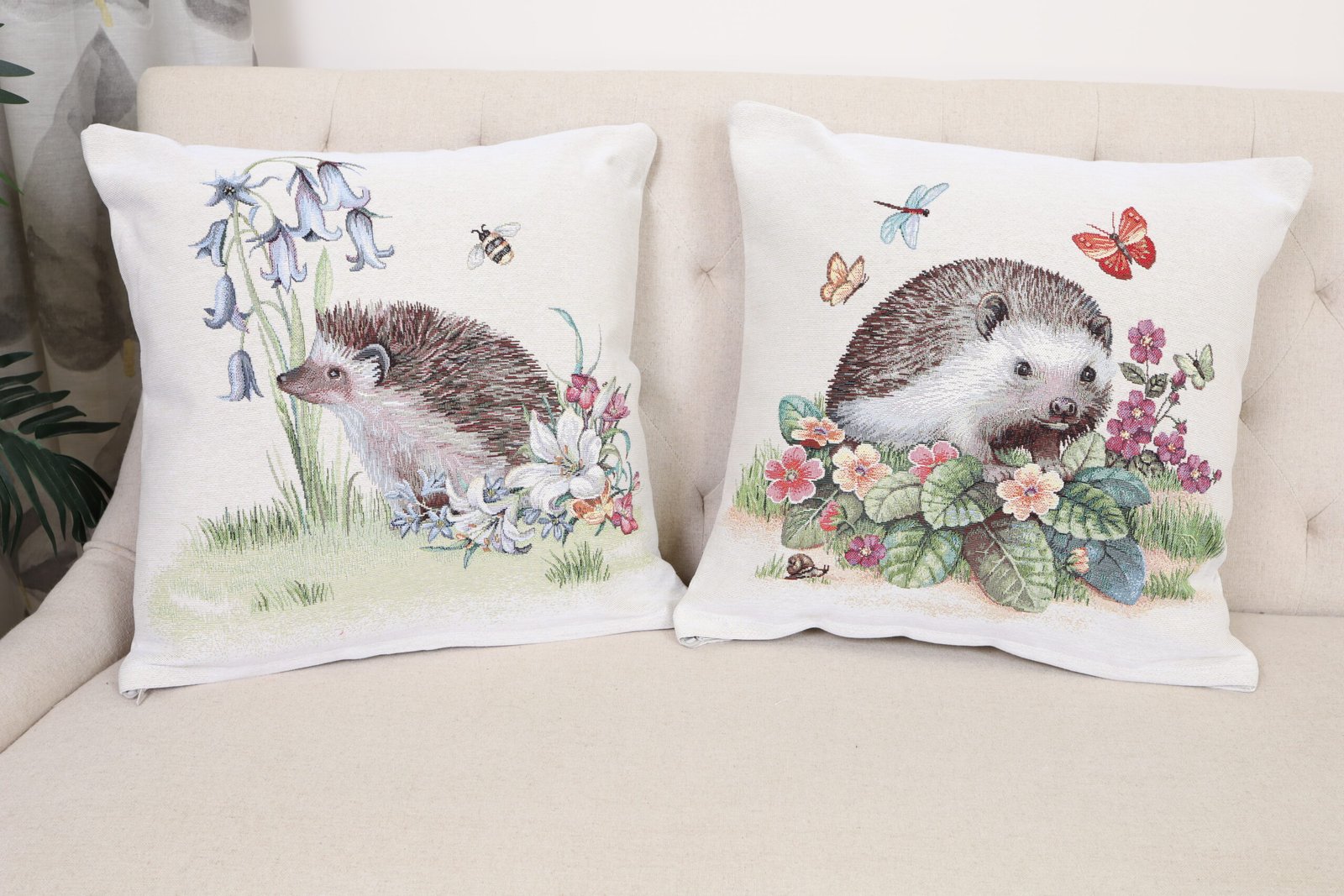 Dvipusis pagalvės užvalkalas Ežiukas ir varpeliai