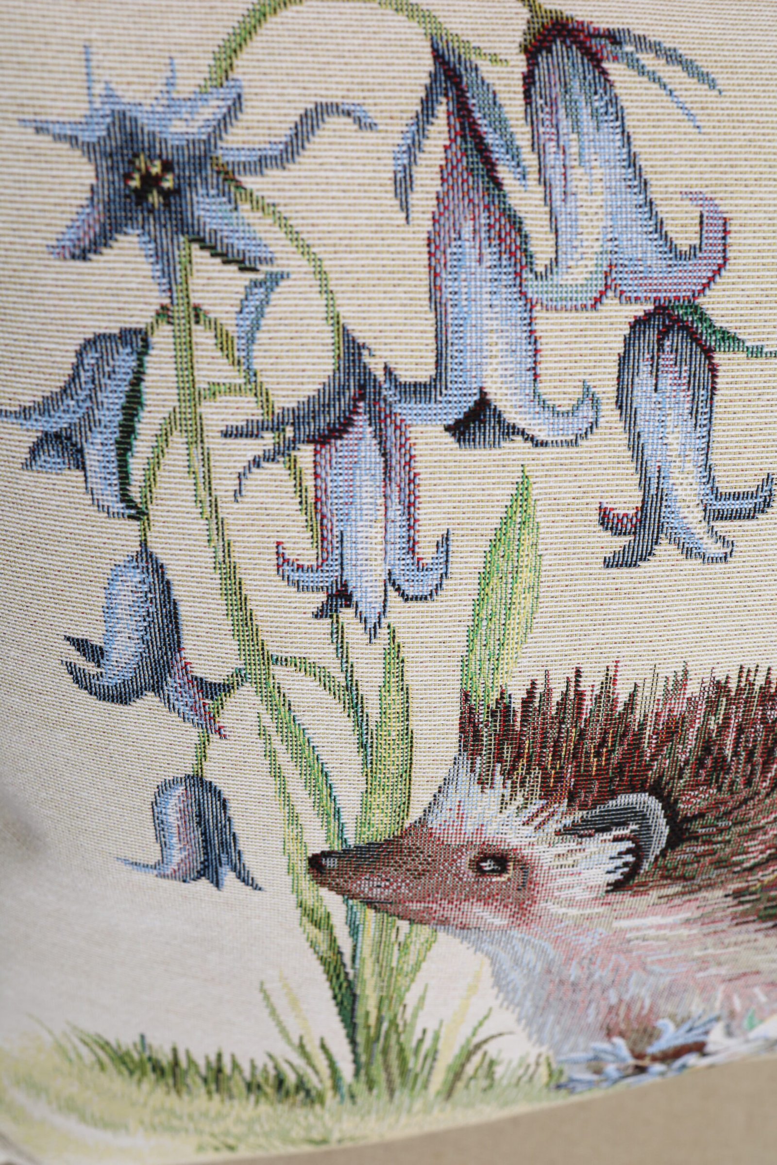 Dvipusis pagalvės užvalkalas Ežiukas ir varpeliai