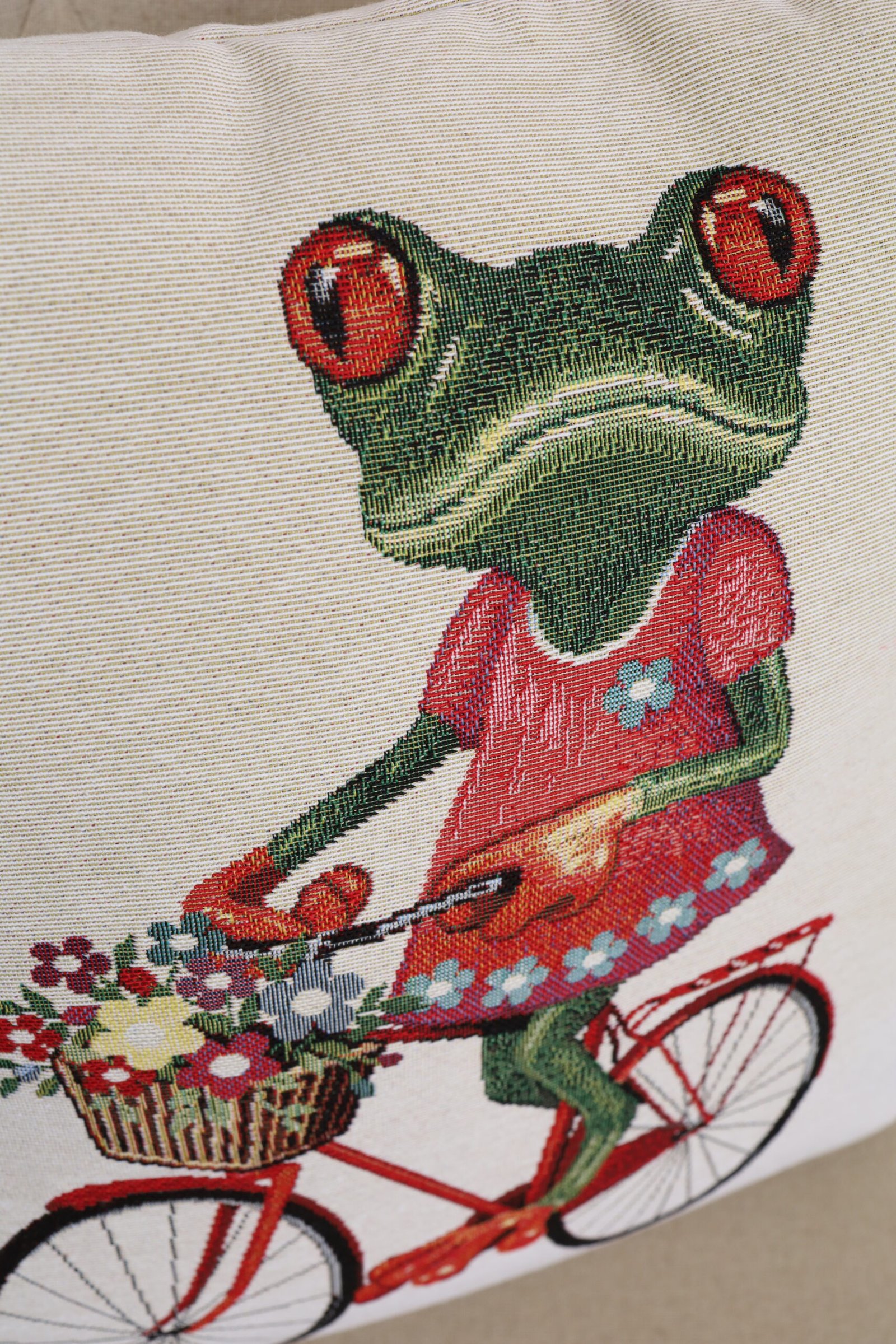 Dvipusis pagalvės užvalkalas Varlytė ir dviratis